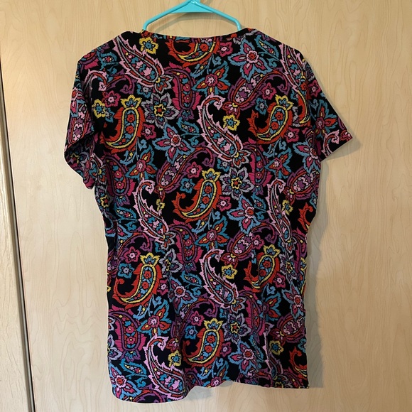 Women’s Uniform Advantage Buttersoft Stretch Scrub Top - Picture 2 of 3